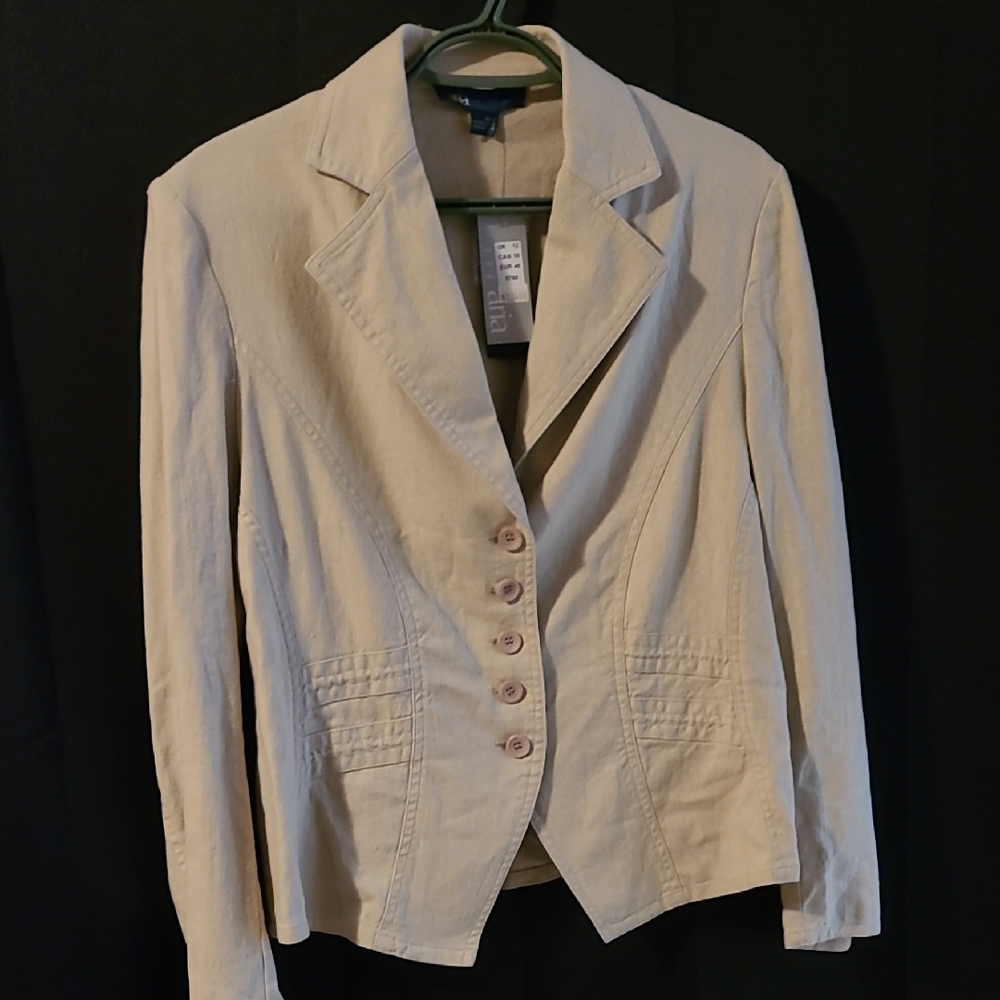 ARIA Women's tailored Cream Linen Blazer Size 10 NWT